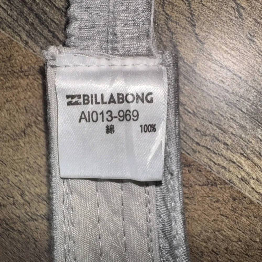 Billabong Gray And White Visor Elastic Strap Back